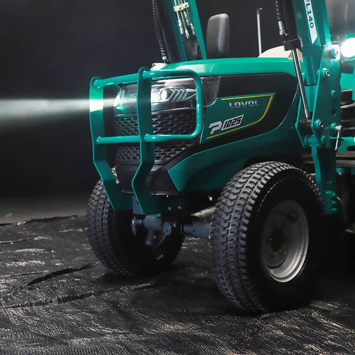 Kompaktitraktori Lovol 25 hv etukuormaajalla, ilman ohjaamoa 