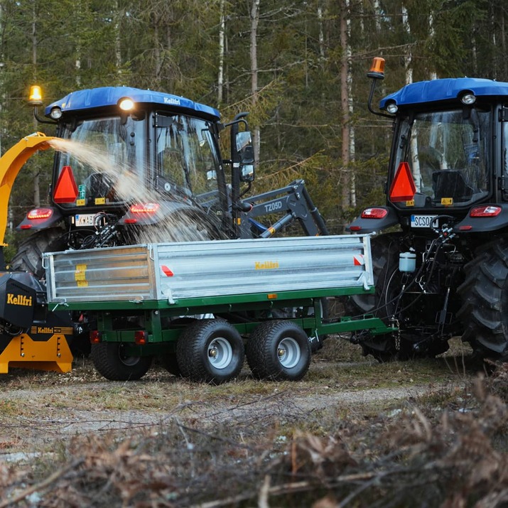 Sinkitty kippaava perävaunu 2,5 tonnia