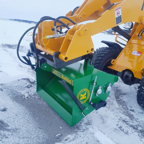 Hiekoitin 1,8 m, eteen asennettava, Euro