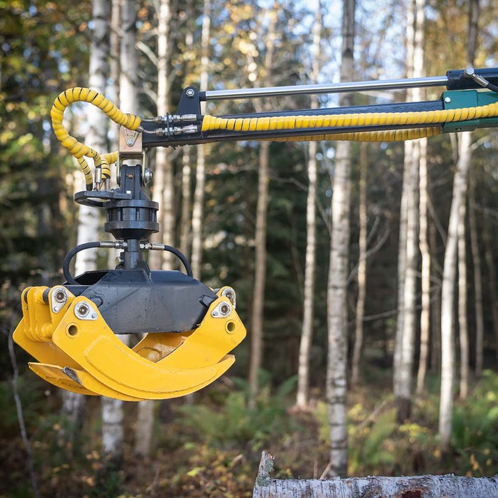 3 tonnin metsävaunu 4,2 m kuormaimella