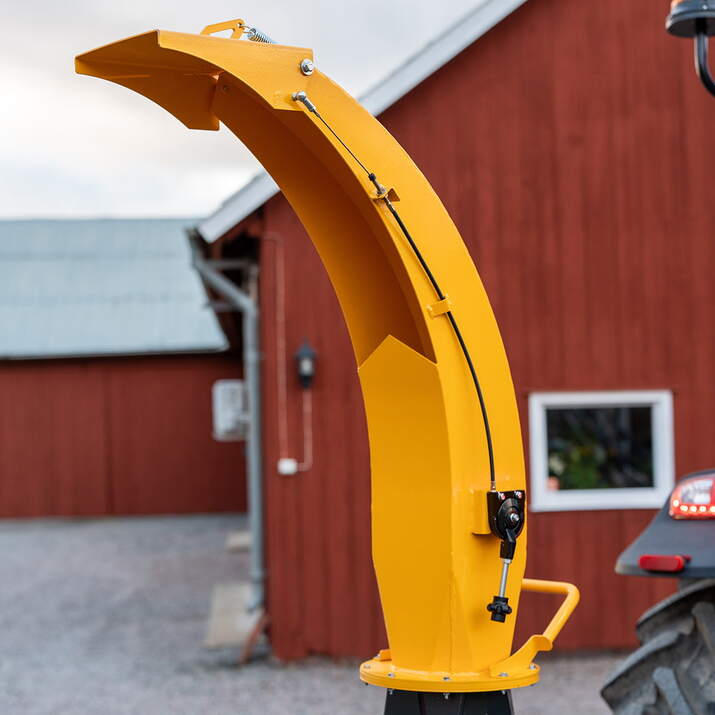 Haketin 150, jossa on hydraulinen syöttö