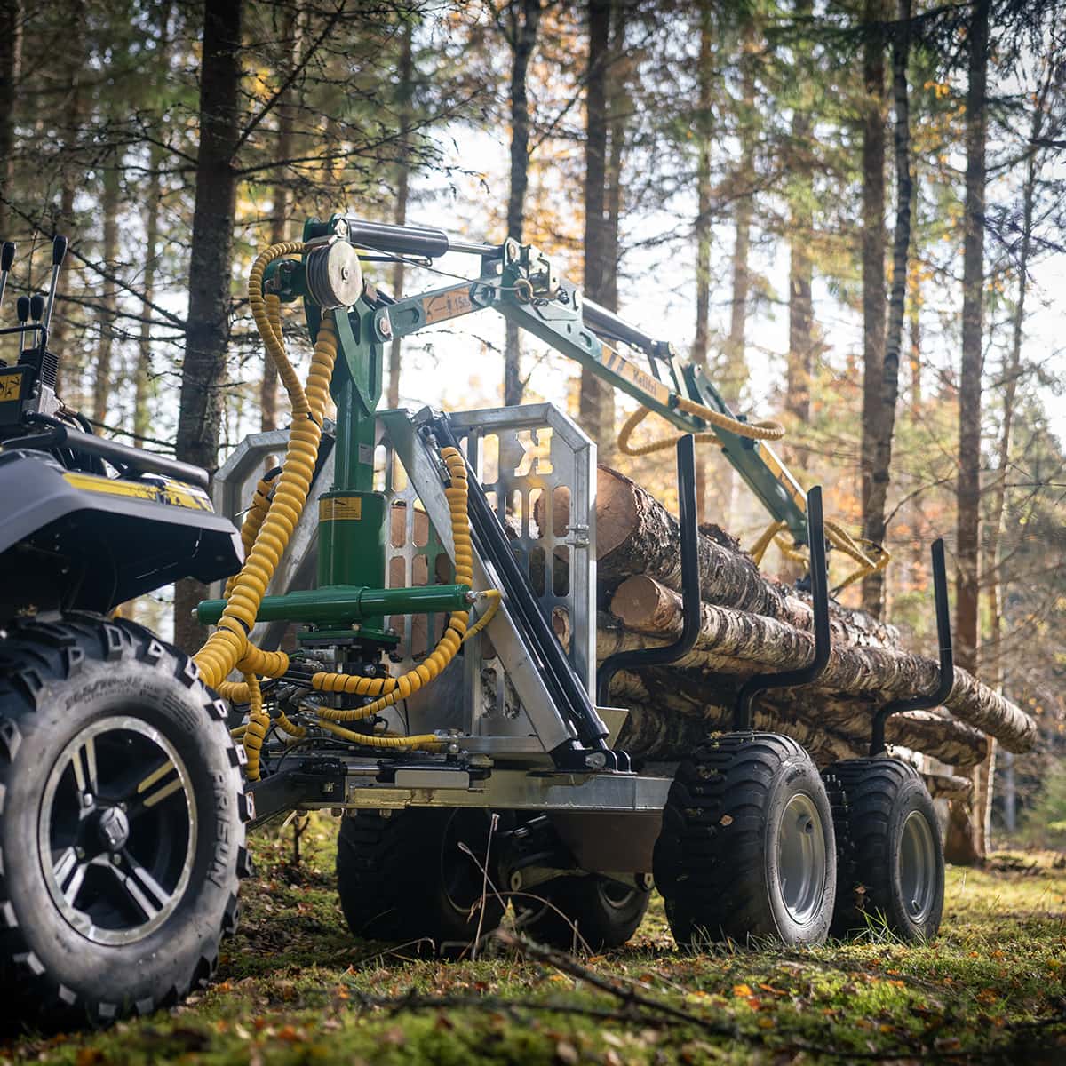 3 tonnin metsävaunu 4,2 m kuormaimella