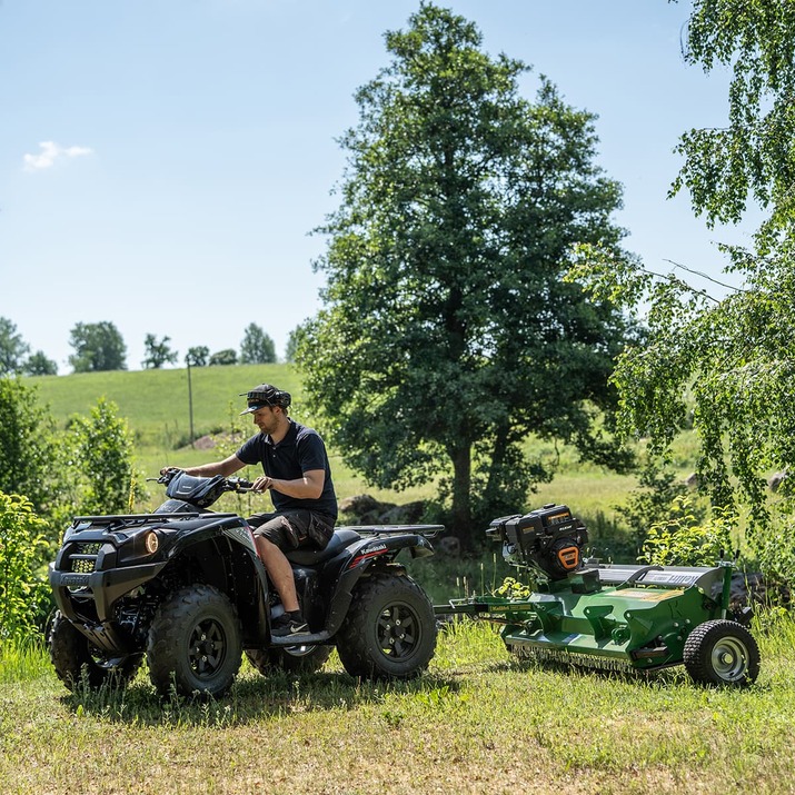 ATV-leikkuri luukulla ja sähköstartilla 1,5 m, 15 hv