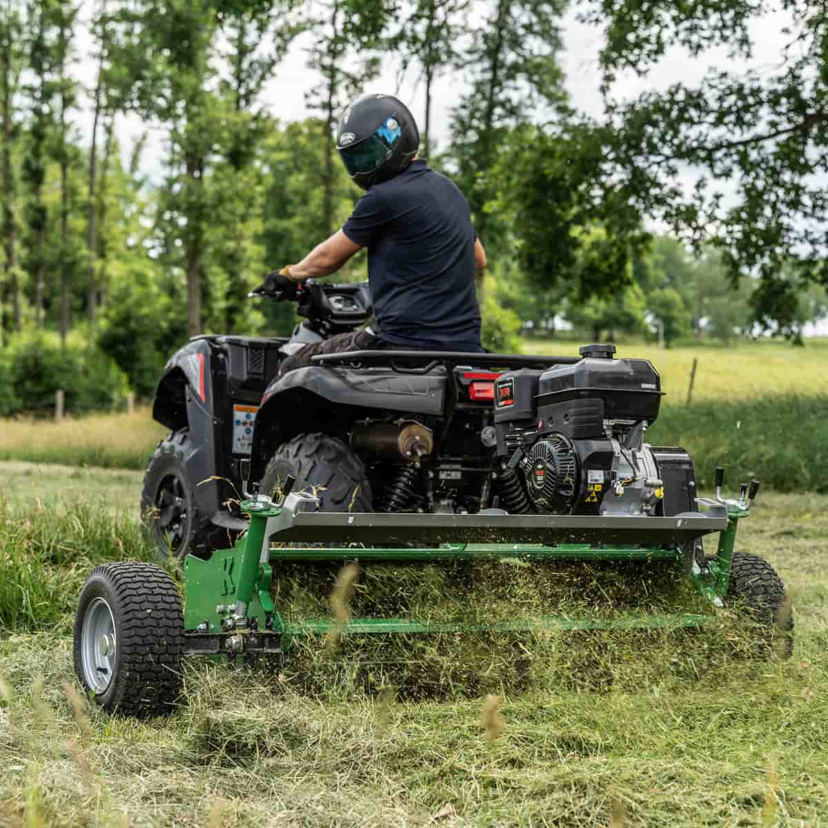Luukulla varustettu ATV-leikkuri, 1,2 m, Briggs and Stratton 13,5 hv