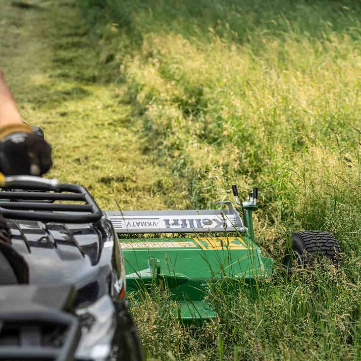 ATV-leikkuri luukulla ja sähköstartilla 1,5 m, Briggs and Stratton 13,5 hv 