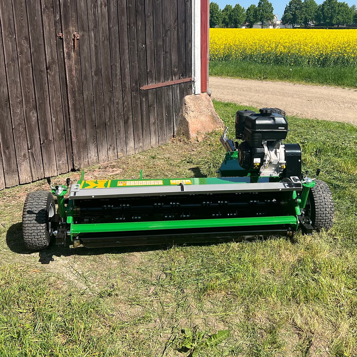 ATV-leikkuri luukulla ja 1,5 m, Briggs and Stratton 13,5 hv