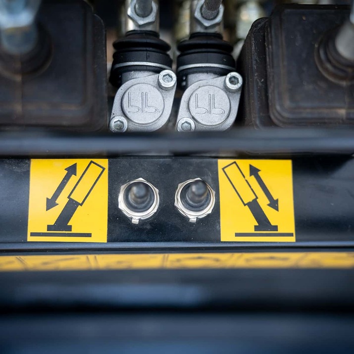 3 tonnin metsävaunu 4,2 m kuormaimella