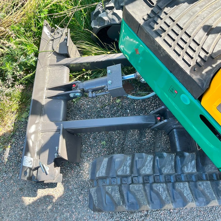 1,8 tonnin Lovol-minikaivuri ilman ohjaamoa, pikakiinnike S30/180
