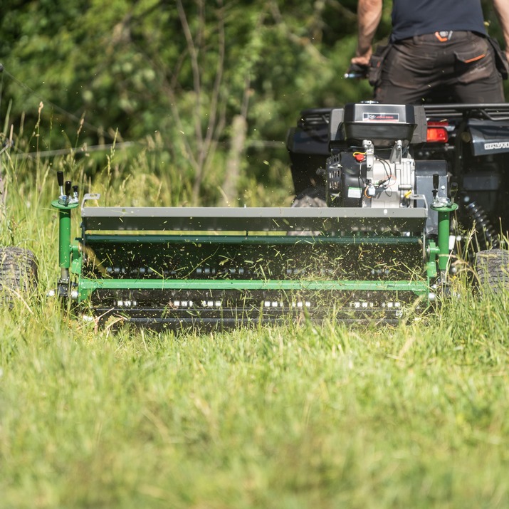 Luukulla varustettu ATV-leikkuri, 1,2 m, 15 hv