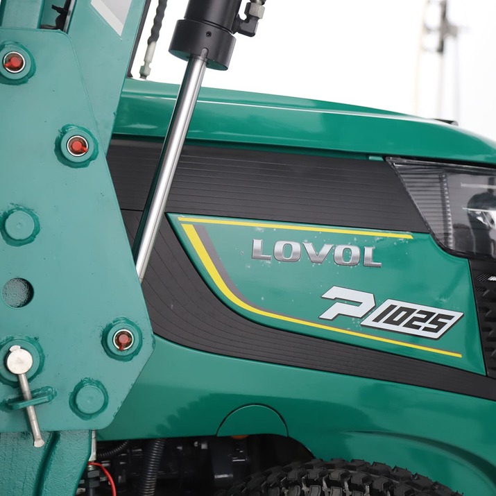 Kompaktitraktori Lovol 25 hv etukuormaajalla, ilman ohjaamoa 