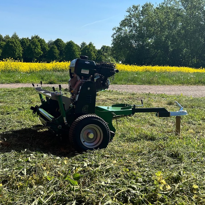 Luukulla varustettu ATV-leikkuri, 1,2 m, Briggs and Stratton 13,5 hv 