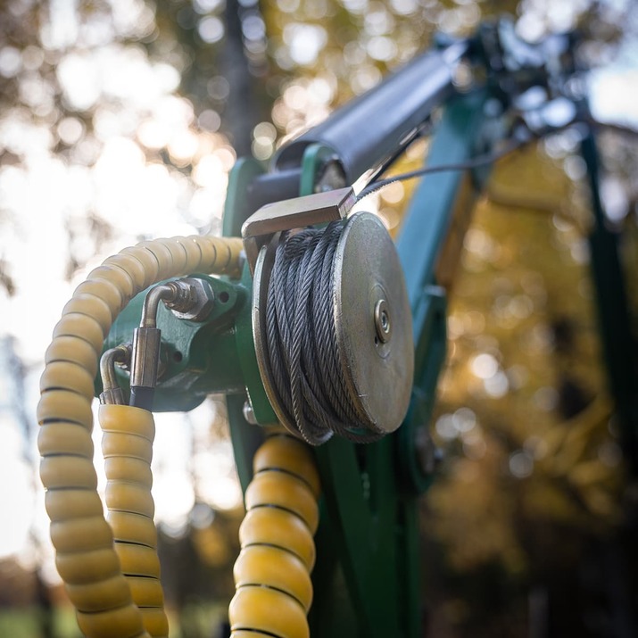 3 tonnin metsävaunu 4,2 m kuormaimella