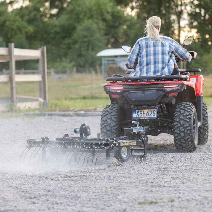 Pihaharava ATV säädettävä työkorkeus ja vetopiste