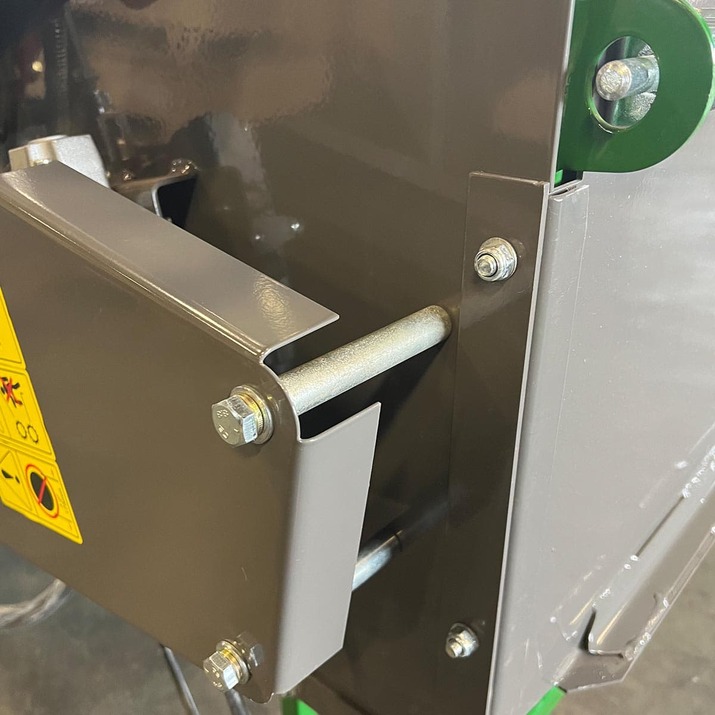 Haketin 170, syöttörullat omalla hydrauliikalla