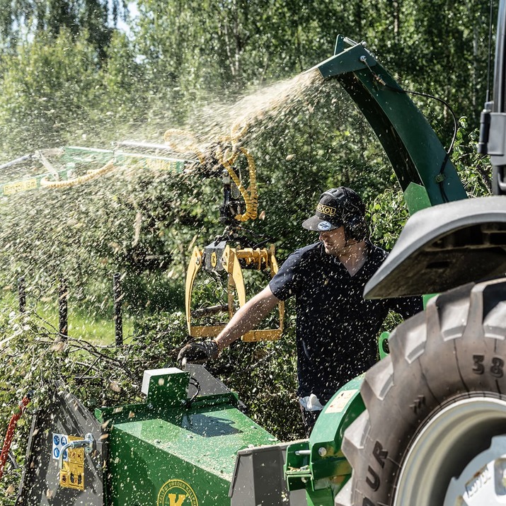 Haketin 170, syöttörullat omalla hydrauliikalla