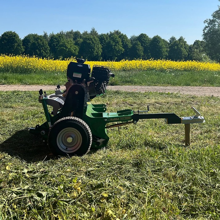 Luukulla varustettu ATV-leikkuri, 1,2 m, Briggs and Stratton 13,5 hv 