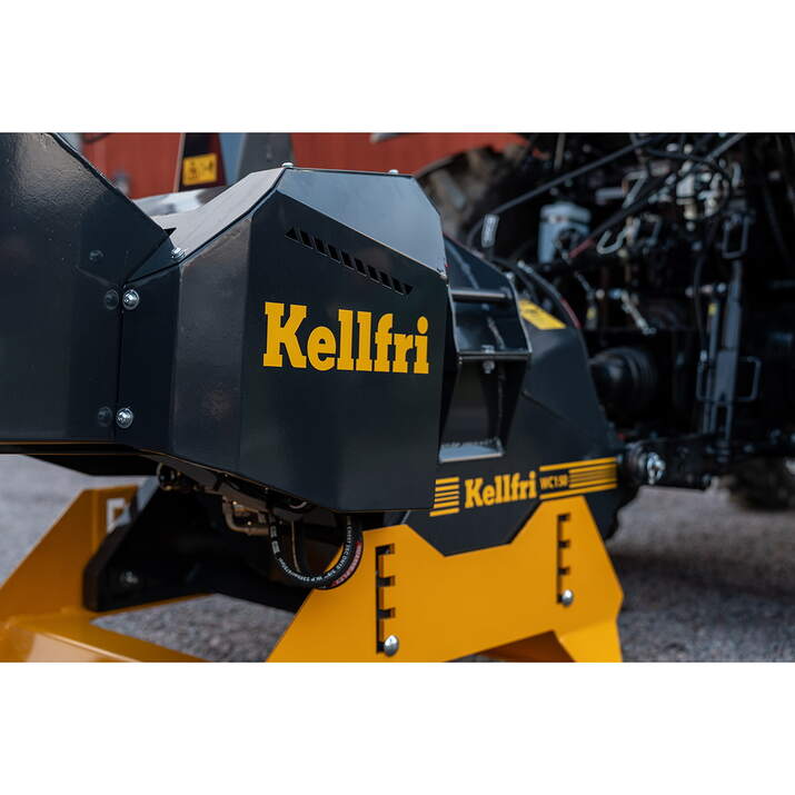 Haketin 150, jossa on hydraulinen syöttö