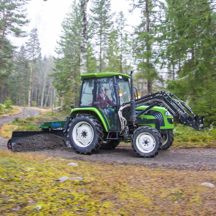 Takalana 2,5 m, sis. pyörät ja hydraulisylinterin