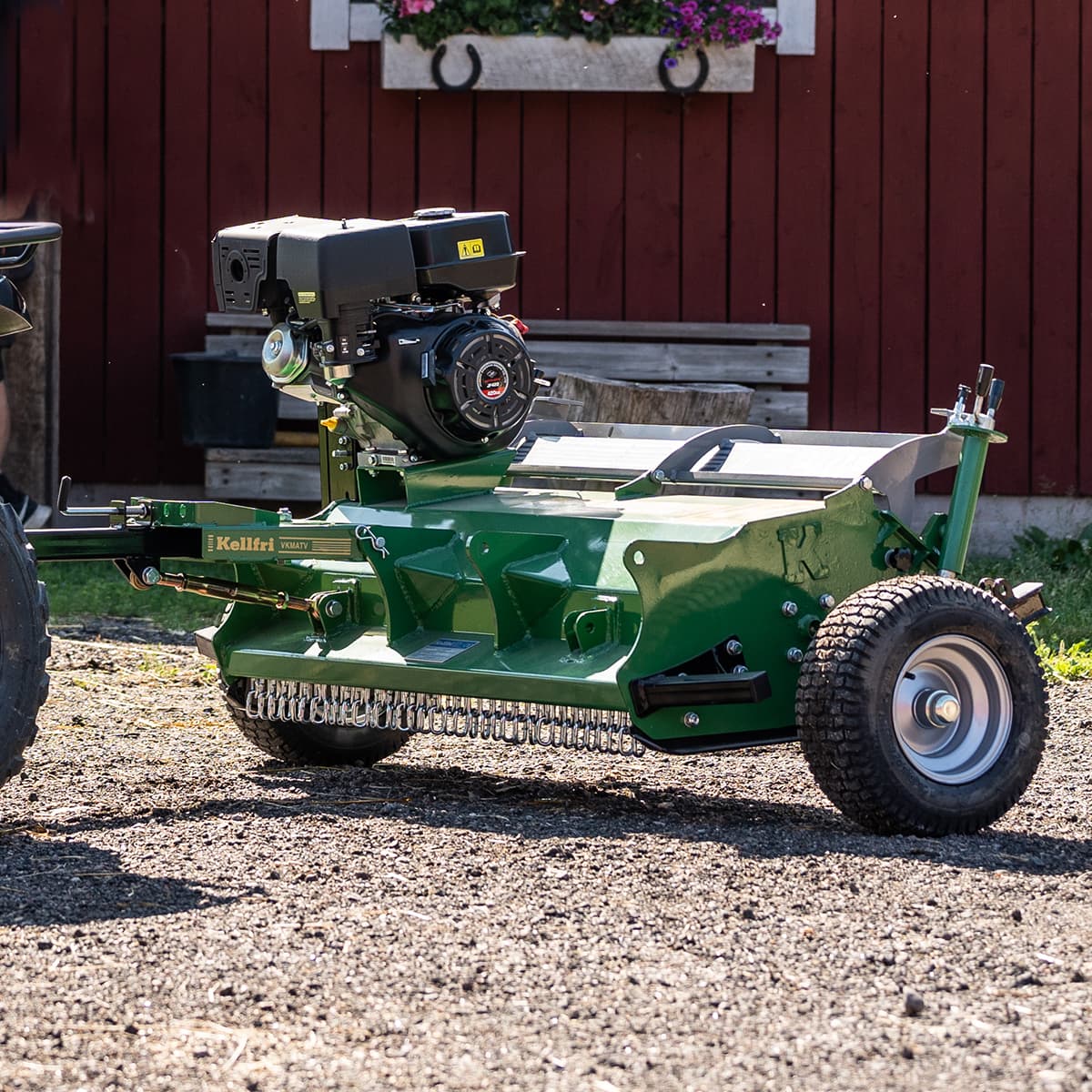Luukulla varustettu ATV-leikkuri, 1,2 m, 15 hv - Kellfri