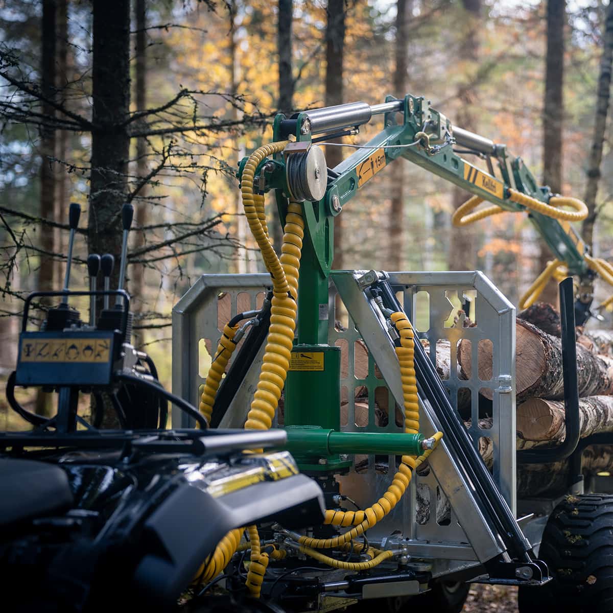 3 tonnin metsävaunu 4,2 m kuormaimella