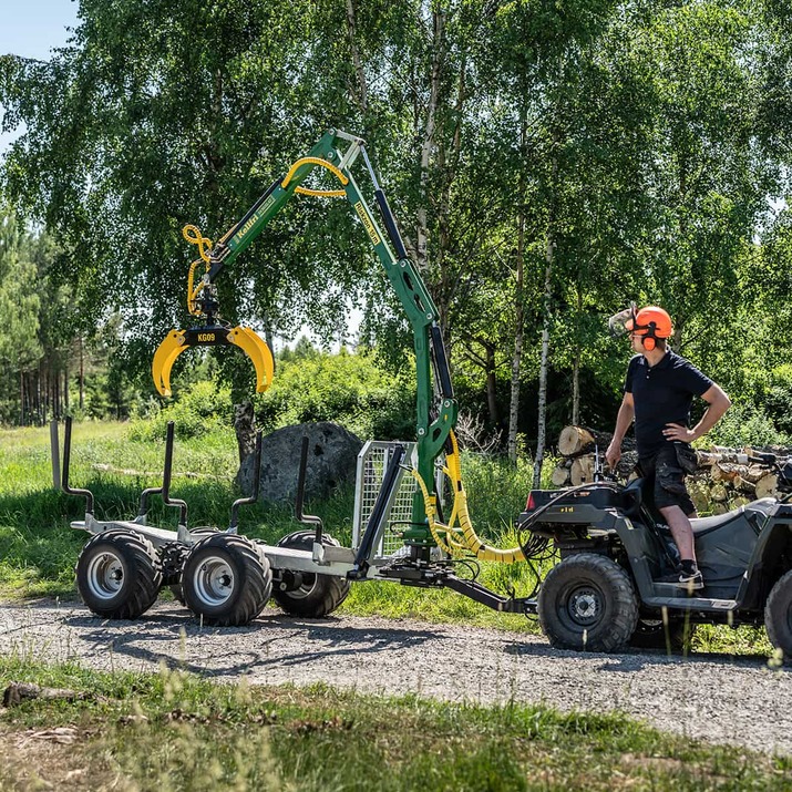 3 tonnin metsävaunu 4,2 m kuormaimella