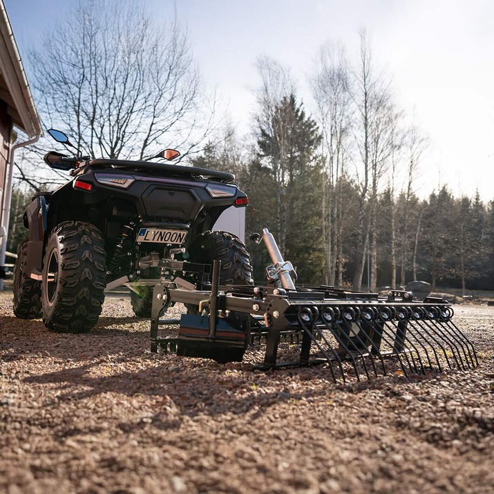 Pihaharava ATV säädettävä työkorkeus ja vetopiste